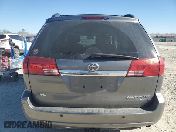 ✅ 2005 Toyota Sienna XLE Limited • VIN: 5TDZA22C85S273392 • Lot: 91500025. Listed on Copart with 208,742 mi. Free auction sales archive from the USA and detailed vehicle history report at DreamBid. Image 6.