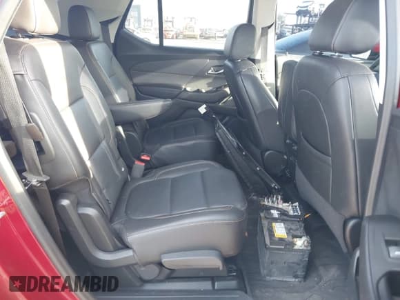 ✅ 2020 Chevrolet Traverse RS • VIN: 1GNERJKW2LJ289620 • Lot: 42647367. Listed on IAAI with 69,510 mi. Free auction sales archive from the USA and detailed vehicle history report at DreamBid. Image 8.