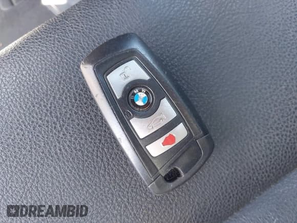 ✅ 2016 BMW 5 Series 528i • VIN: WBA5A5C55GG354490 • Lot: 43501783. Listed on IAAI with Not provided. Free auction sales archive from the USA and detailed vehicle history report at DreamBid. Image 11.