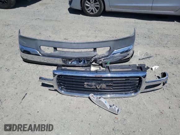 ✅ 1999 GMC Sierra 1500 SLE • VIN: 1GTEK14TXXZ502630 • Лот: 57312095. Опубликован ранее на Copart с пробегом 74 699 миль. Бесплатный доступ к архиву аукционных продаж из США и подробный отчёт об истории автомобиля на DreamBid. Изображение 12.