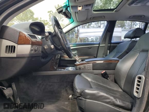 ✅ 2003 BMW 7 Series 745i • VIN: WBAGL63423DP63977 • Lot: 54513995. Listed on Copart with 129,145 mi. Free auction sales archive from the USA and detailed vehicle history report at DreamBid. Image 7.