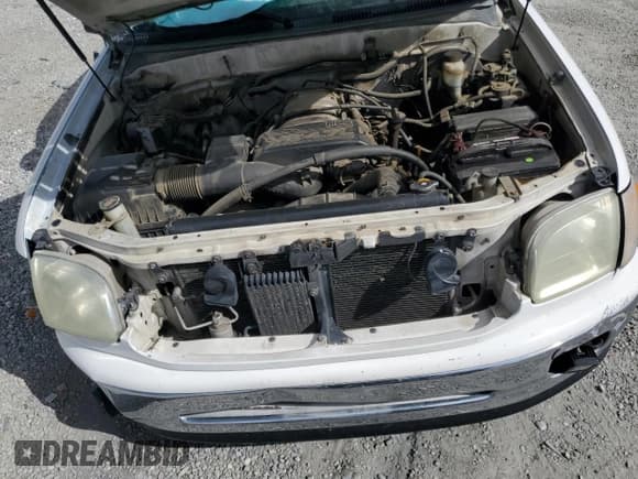 ✅ 2002 Toyota Tundra Limited • VIN: 5TBRT38102S259352 • Lot: 47279905. Listed on Copart with 274,243 mi. Free auction sales archive from the USA and detailed vehicle history report at DreamBid. Image 12.