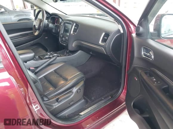 ✅ 2017 Dodge Durango GT • VIN: 1C4RDJDG8HC606701 • Lot: 43549846. Wystawiony na IAAI z przebiegiem 85 816 mil. Bezpłatny archiwum sprzedaży aukcyjnych z USA i szczegółowy raport historii pojazdu na DreamBid. Zdjęcie 5.