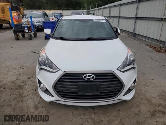 ✅ 2016 Hyundai Veloster Turbo • VIN: KMHTC6AE0GU278428 • Lot: 74853274. Wystawiony na Copart z przebiegiem 48 624 mil. Bezpłatny archiwum sprzedaży aukcyjnych z USA i szczegółowy raport historii pojazdu na DreamBid. Zdjęcie 5.