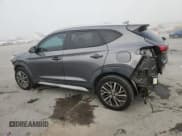 ✅ 2021 Hyundai Tucson SEL • VIN: KM8J33AL6MU318477 • Lot: 86594565. Wystawiony na Copart z przebiegiem 77 908 mil. Bezpłatny archiwum sprzedaży aukcyjnych z USA i szczegółowy raport historii pojazdu na DreamBid. Zdjęcie 2.