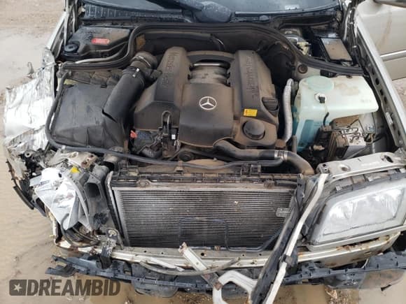 ✅ 1999 Mercedes-Benz C 230/260/280/320 • VIN: WDBHA29G3XA691216 • Lot: 47166765. Listed on Copart with Not provided. Free auction sales archive from the USA and detailed vehicle history report at DreamBid. Image 11.