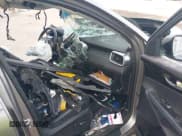 ✅ 2017 Kia Sorento EX • VIN: 5XYPH4A55HG265513 • Лот: 42770763. Опубликован ранее на IAAI с пробегом Не указан. Бесплатный доступ к архиву аукционных продаж из США и подробный отчёт об истории автомобиля на DreamBid. Изображение 5.