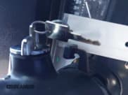 ✅ 1987 Jeep Wrangler • VIN: 2BCCL8115HB509104 • Lot: 43708992. Wystawiony na IAAI z przebiegiem 204 944 mil. Bezpłatny archiwum sprzedaży aukcyjnych z USA i szczegółowy raport historii pojazdu na DreamBid. Zdjęcie 11.