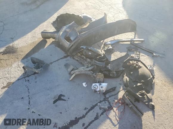 ✅ 2015 Ram 1500 Express • VIN: 1C6RR7KTXFS599135 • Lot: 92302555. Wystawiony na Copart z przebiegiem 179 335 mil. Bezpłatny archiwum sprzedaży aukcyjnych z USA i szczegółowy raport historii pojazdu na DreamBid. Zdjęcie 12.