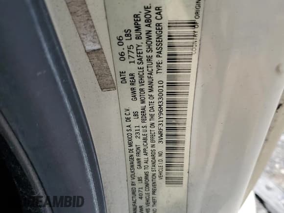 ✅ 2006 Volkswagen Beetle • VIN: 3VWRF31Y96M330010 • Lot: 64949335. Wystawiony na Copart z przebiegiem 131 107 mil. Bezpłatny archiwum sprzedaży aukcyjnych z USA i szczegółowy raport historii pojazdu na DreamBid. Zdjęcie 12.