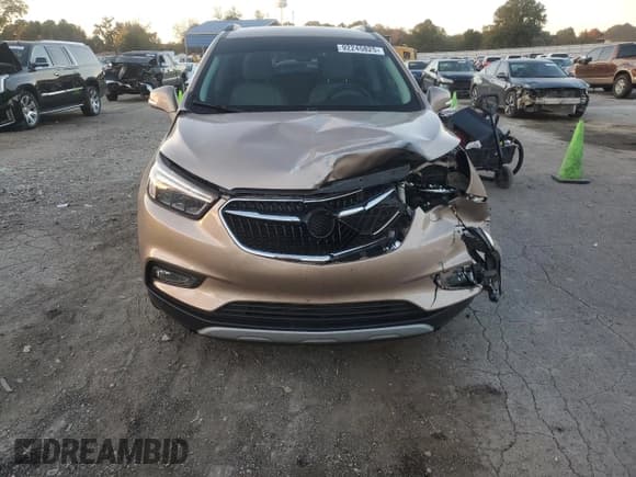 ✅ 2019 Buick Encore Essence • VIN: KL4CJCSM7KB749780 • Lot: 92245825. Listed on Copart with 107,126 mi. Free auction sales archive from the USA and detailed vehicle history report at DreamBid. Image 5.