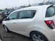 2016 Chevrolet Sonic LTZ с VIN 1G1JE6SB4G4149112, выставлен на аукционе IAAI как лот 42609538 с пробегом 104 429 миль миль и . История ставок и продаж доступна на DreamBid. Изображение 13.