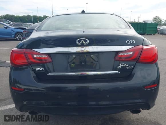 ✅ 2015 Infiniti Q70 • VIN: JN1BY1AR5FM561948 • Lot: 42772368. Wystawiony na IAAI z przebiegiem 132 540 mil. Bezpłatny archiwum sprzedaży aukcyjnych z USA i szczegółowy raport historii pojazdu na DreamBid. Zdjęcie 16.