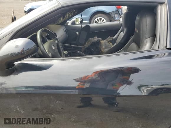 ✅ 2011 Chevrolet Corvette • VIN: 1G1YK2DE5B5110555 • Lot: 61178455. Wystawiony na Copart z przebiegiem Nie podano. Bezpłatny archiwum sprzedaży aukcyjnych z USA i szczegółowy raport historii pojazdu na DreamBid. Zdjęcie 7.