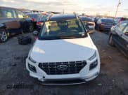 ✅ 2024 Hyundai Venue SEL • VIN: KMHRC8A39RU327634 • Lot: 41185940. Listed on IAAI with 1,486 mi. Free auction sales archive from the USA and detailed vehicle history report at DreamBid. Image 12.