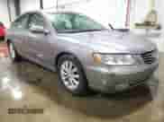 2008 Hyundai Azera Limited с VIN KMHFC46F98A273086, выставлен на аукционе Copart как лот 55390925 с пробегом 170 726 миль миль и Списание • Salvage title. История ставок и продаж доступна на DreamBid. Изображение 4.