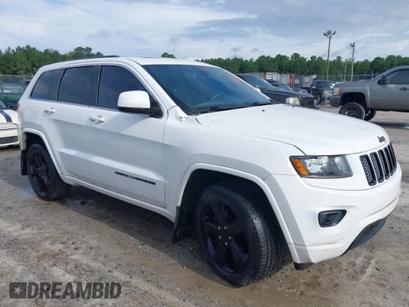 ✅ 2015 Jeep Grand Cherokee Laredo • VIN: 1C4RJEAG5FC901207 • Lot: 42972625. Listed on IAAI with 109,804 mi. Free auction sales archive from the USA and detailed vehicle history report at DreamBid. Image 13.