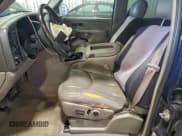 ✅ 2005 GMC Yukon SLT • VIN: 1GKEK13Z65J251160 • Lot: 95345875. Wystawiony na Copart z przebiegiem 186 219 mil. Bezpłatny archiwum sprzedaży aukcyjnych z USA i szczegółowy raport historii pojazdu na DreamBid. Zdjęcie 7.