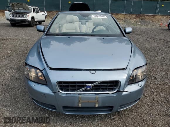 ✅ 2007 Volvo C70 • VIN: YV1MC68237J010537 • Lot: 70057615. Wystawiony na Copart z przebiegiem 126 343 mil. Bezpłatny archiwum sprzedaży aukcyjnych z USA i szczegółowy raport historii pojazdu na DreamBid. Zdjęcie 5.
