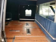 ✅ 1990 Cadillac Brougham • VIN: 1G6DW5473LR712137 • Lot: 57914885. Wystawiony na Copart z przebiegiem Nie podano. Bezpłatny archiwum sprzedaży aukcyjnych z USA i szczegółowy raport historii pojazdu na DreamBid. Zdjęcie 10.