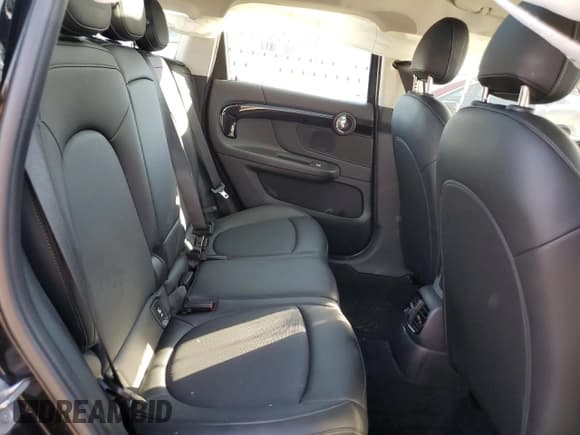 ✅ 2022 MINI Countryman Cooper • VIN: WMZ43BR06N3N73336 • Лот: 73768704. Опубликован ранее на Copart с пробегом Не указан. Бесплатный доступ к архиву аукционных продаж из США и подробный отчёт об истории автомобиля на DreamBid. Изображение 10.