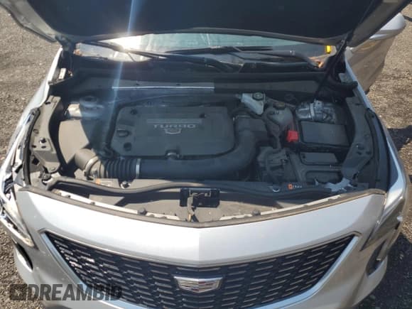 ✅ 2020 Cadillac XT4 AWD Luxury • VIN: 1GYFZBR4XLF066309 • Lot: 63663625. Listed on Copart with 31,727 mi. Free auction sales archive from the USA and detailed vehicle history report at DreamBid. Image 12.