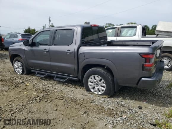 ✅ 2023 Nissan Frontier SV • VIN: 1N6ED1EJ0PN623016 • Lot: 57919245. Wystawiony na Copart z przebiegiem 33 317 mil. Bezpłatny archiwum sprzedaży aukcyjnych z USA i szczegółowy raport historii pojazdu na DreamBid. Zdjęcie 2.