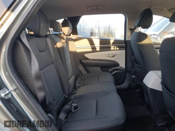 ✅ 2022 Hyundai Tucson SE • VIN: 5NMJA3AE7NH115909 • Lot: 74588144. Listed on Copart with Not provided. Free auction sales archive from the USA and detailed vehicle history report at DreamBid. Image 11.