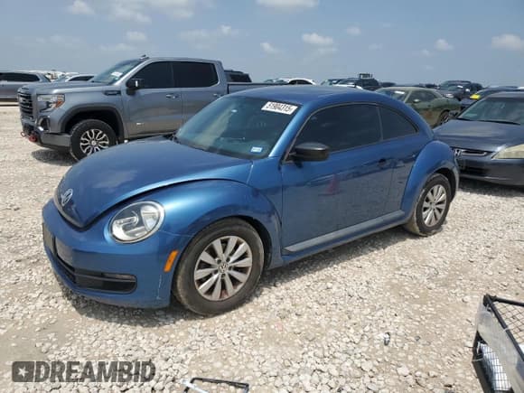 ✅ 2016 Volkswagen Beetle Classic • VIN: 3VWF17AT6GM607095 • Лот: 51904315. Опубликован ранее на Copart с пробегом 96 807 миль. Бесплатный доступ к архиву аукционных продаж из США и подробный отчёт об истории автомобиля на DreamBid. Изображение 1.