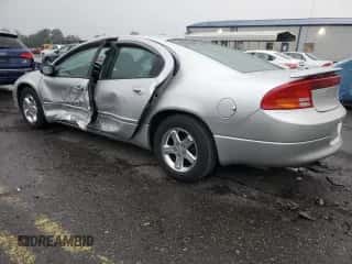 2003 Dodge Intrepid ES z VIN 2B3AD56G93H521536, wystawiony jako Copart lot #67216495 z przebiegiem 117 523 mil mil oraz Szkoda całkowita • Salvage title. Historia ofert i sprzedaży dostępna na DreamBid. Obrazek 2.