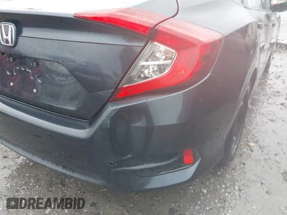 ✅ 2017 Honda Civic LX • VIN: 2HGFC2F50HH551957 • Lot: 42306898. Listed on IAAI with 166,463 mi. Free auction sales archive from the USA and detailed vehicle history report at DreamBid. Image 18.