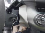 ✅ 2009 Toyota RAV4 • VIN: 2T3BK33V19W011478 • Lot: 43729924. Listed on IAAI with 250,147 mi. Free auction sales archive from the USA and detailed vehicle history report at DreamBid. Image 11.