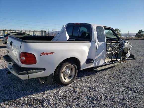 ✅ 1999 Ford F-150 • VIN: 1FTRX07W5XKB95198 • Lot: 41478385. Listed on Copart with Not provided. Free auction sales archive from the USA and detailed vehicle history report at DreamBid. Image 3.