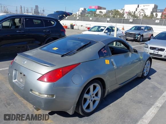 ✅ 2003 Nissan 350Z Touring • VIN: JN1AZ34E93T009576 • Lot: 42724798. Listed on IAAI with 127,743 mi. Free auction sales archive from the USA and detailed vehicle history report at DreamBid. Image 4.