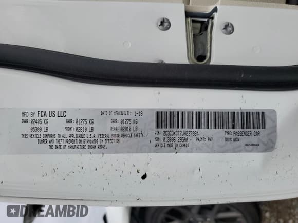 ✅ 2018 Dodge Charger R/T • VIN: 2C3CDXCT7JH237084 • Lot: 81502185. Wystawiony na Copart z przebiegiem 57 611 mil. Bezpłatny archiwum sprzedaży aukcyjnych z USA i szczegółowy raport historii pojazdu na DreamBid. Zdjęcie 13.