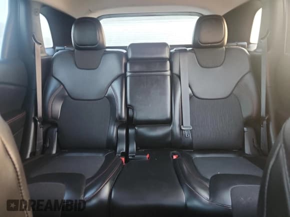 ✅ 2018 Jeep Cherokee Trailhawk • VIN: 1C4PJMBXXJD619941 • Lot: 83754425. Listed on Copart with 65,252 mi. Free auction sales archive from the USA and detailed vehicle history report at DreamBid. Image 10.