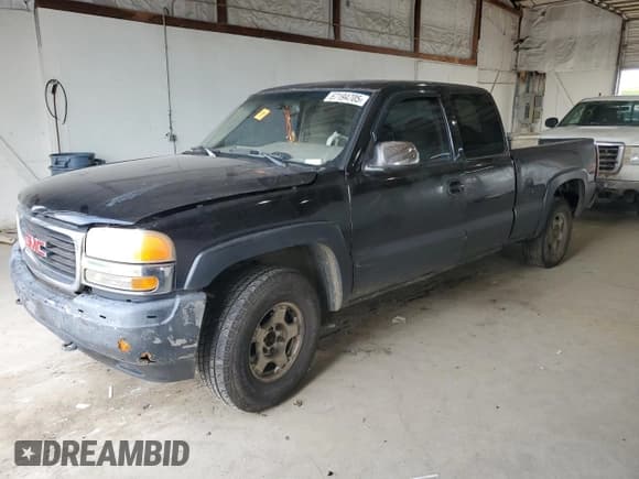 ✅ 1999 GMC Sierra 1500 SLE • VIN: 2GTEK19TXX1527710 • Лот: 67194705. Опубликован ранее на Copart с пробегом Не указан. Бесплатный доступ к архиву аукционных продаж из США и подробный отчёт об истории автомобиля на DreamBid. Изображение 1.