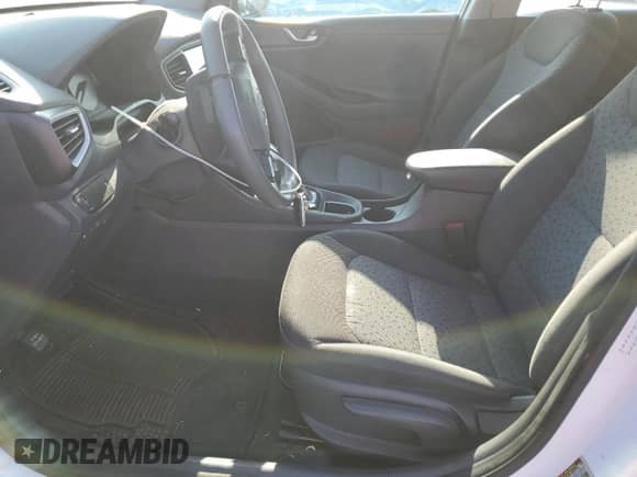 ✅ 2017 Hyundai Ioniq Blue • VIN: KMHC65LC3HU026798 • Lot: 66176804. Listed on Copart with 151,649 mi miles. Access the free auction sales archive from the USA and view a detailed vehicle history report at DreamBid. Image 7.