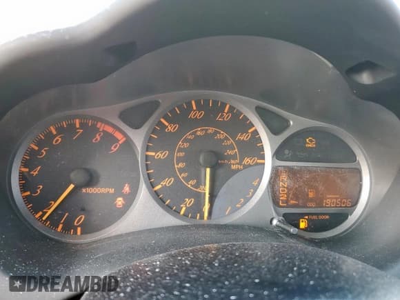 ✅ 2000 Toyota Celica GTS • VIN: JTDDY32T0Y0023745 • Лот: 80243415. Опубликован ранее на Copart с пробегом 190 506 миль. Бесплатный доступ к архиву аукционных продаж из США и подробный отчёт об истории автомобиля на DreamBid. Изображение 9.