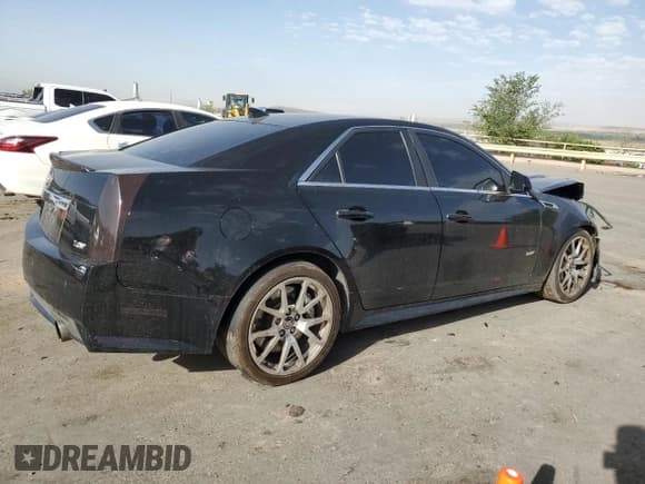 ✅ 2014 Cadillac CTS-V • VIN: 1G6DV5EP2E0105767 • Lot: 60752605. Listed on Copart with 106,253 mi. Free auction sales archive from the USA and detailed vehicle history report at DreamBid. Image 3.