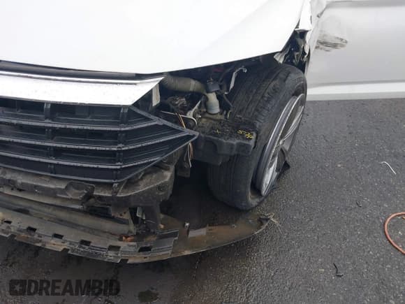 ✅ 2019 Volkswagen Jetta S • VIN: 3VWC57BU0KM207668 • Lot: 43337776. Listed on IAAI with 54,093 mi. Free auction sales archive from the USA and detailed vehicle history report at DreamBid. Image 6.