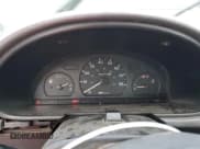 ✅ 1999 Chevrolet Metro • VIN: 2C1MR2268X6701369 • Лот: 84494354. Опубликован ранее на Copart с пробегом 156 275 миль. Бесплатный доступ к архиву аукционных продаж из США и подробный отчёт об истории автомобиля на DreamBid. Изображение 9.