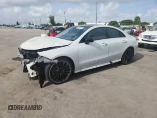 2022 Mercedes-Benz CLA 250 с VIN W1K5J4GB1NN313768, выставлен на аукционе Copart как лот 59884515 с пробегом 35 850 миль миль и На запчасти • Non repairable. История ставок и продаж доступна на DreamBid. Изображение 1.