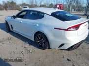 ✅ 2022 Kia Stinger GT-Line • VIN: KNAE35LDXN6102111 • Lot: 43648843. Wystawiony na IAAI z przebiegiem 46 111 mil. Bezpłatny archiwum sprzedaży aukcyjnych z USA i szczegółowy raport historii pojazdu na DreamBid. Zdjęcie 3.
