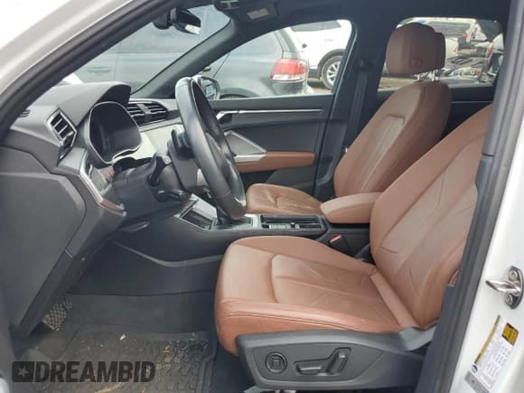 ✅ 2021 Audi Q3 S line Premium Plus • VIN: WA1EECF32M1149689 • Лот: 69182535. Опубликован ранее на Copart с пробегом 40 127 миль. Бесплатный доступ к архиву аукционных продаж из США и подробный отчёт об истории автомобиля на DreamBid. Изображение 7.