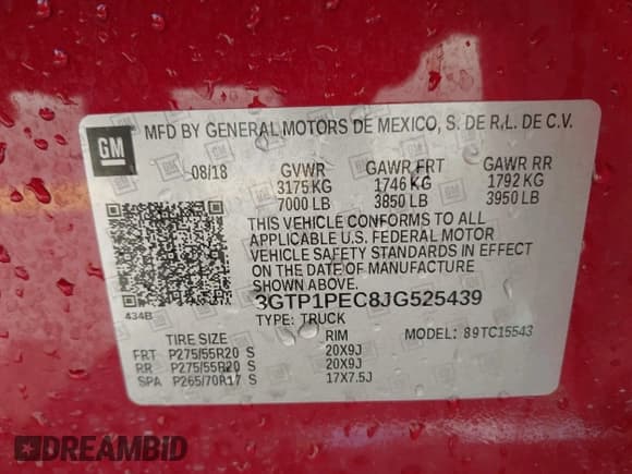 ✅ 2018 GMC Sierra 1500 Denali • VIN: 3GTP1PEC8JG525439 • Lot: 42155109. Wystawiony na IAAI z przebiegiem 73 965 mil. Bezpłatny archiwum sprzedaży aukcyjnych z USA i szczegółowy raport historii pojazdu na DreamBid. Zdjęcie 9.