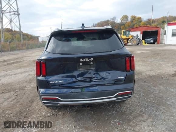 ✅ 2023 Kia Sorento EX • VIN: KNDRHDLG1P5211270 • Lot: 43603429. Wystawiony na IAAI z przebiegiem 35 307 mil. Bezpłatny archiwum sprzedaży aukcyjnych z USA i szczegółowy raport historii pojazdu na DreamBid. Zdjęcie 16.