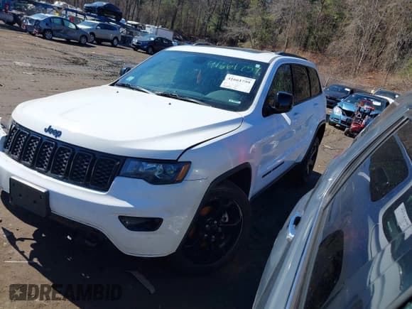 ✅ 2019 Jeep Grand Cherokee Upland • VIN: 1C4RJFAG6KC641920 • Lot: 41661759. Listed on IAAI with 99,785 mi. Free auction sales archive from the USA and detailed vehicle history report at DreamBid. Image 17.