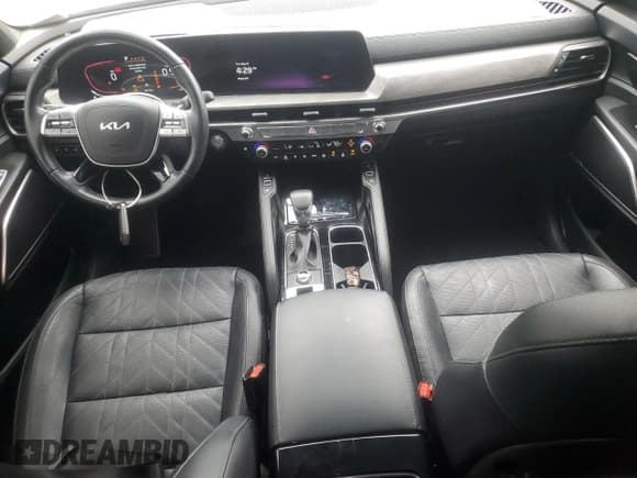 ✅ 2024 Kia Telluride EX X-Line • VIN: 5XYP3DGC4RG429016 • Lot: 69316305. Listed on Copart with 42,714 mi. Free auction sales archive from the USA and detailed vehicle history report at DreamBid. Image 8.