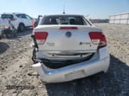 ✅ 2010 Mercury Milan Hybrid • VIN: 3MEDM0L39AR609700 • Lot: 80900875. Wystawiony na Copart z przebiegiem 263 682 mil. Bezpłatny archiwum sprzedaży aukcyjnych z USA i szczegółowy raport historii pojazdu na DreamBid. Zdjęcie 6.